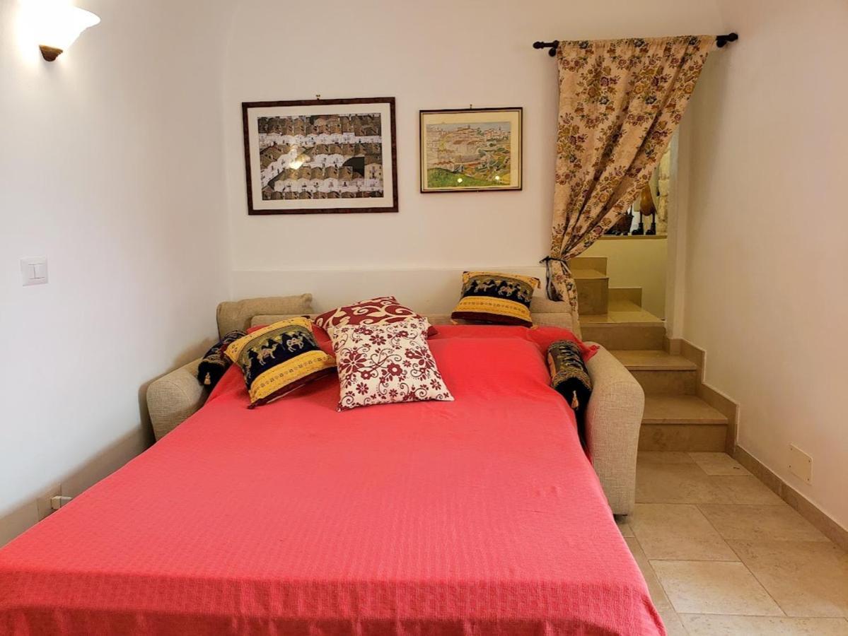 Appartamento Casa Santa Chiara - Affitti Brevi Italia Monte SantʼAngelo Esterno foto